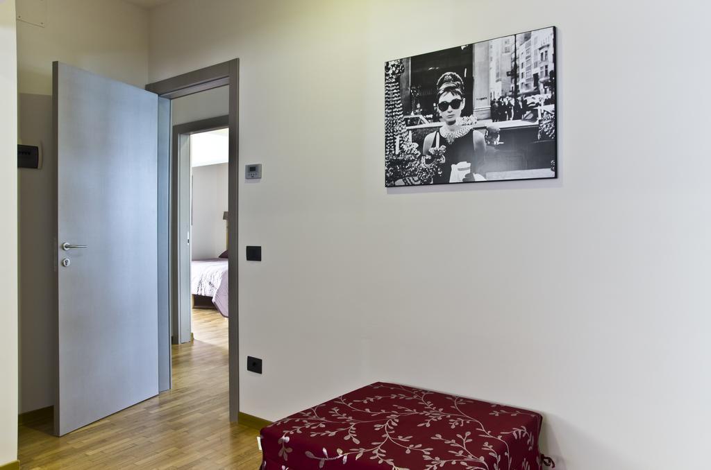 Siena Gallery - Rooms Only Bilik gambar